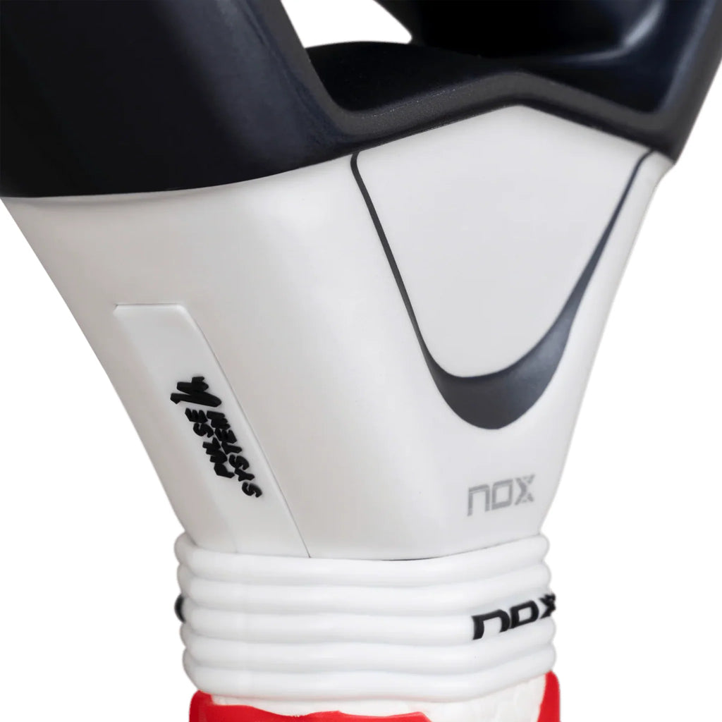 Nox AT10 Luxury Genius 12K Alum XTREM Lite 2026 by Agustin Tapia Padel Racket