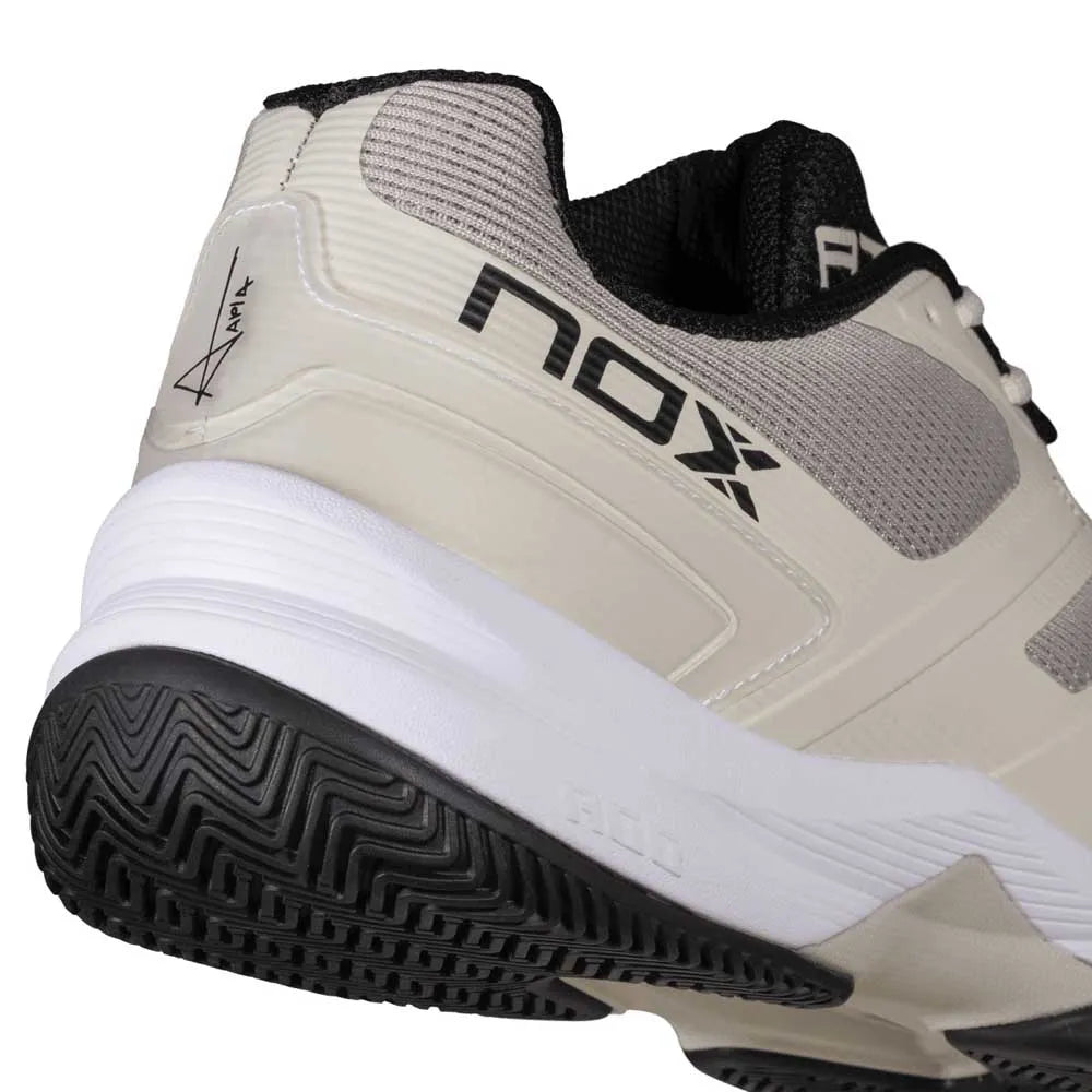 Nox Shoes AT10 PRO - Silver Birch / Black
