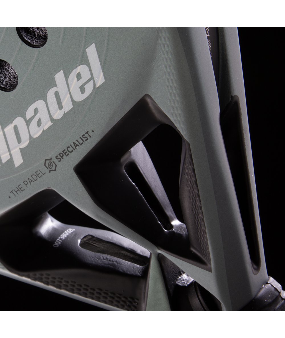 Bullpadel Hack 04 26 - Padel Racket